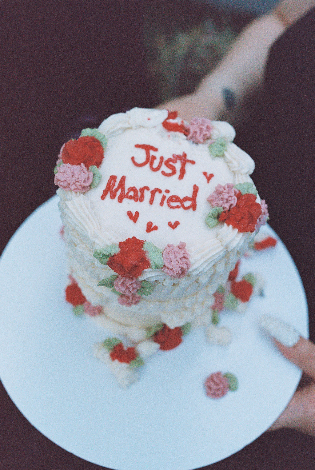 420 friendly Las Vegas elopement cake from The Cake Trap