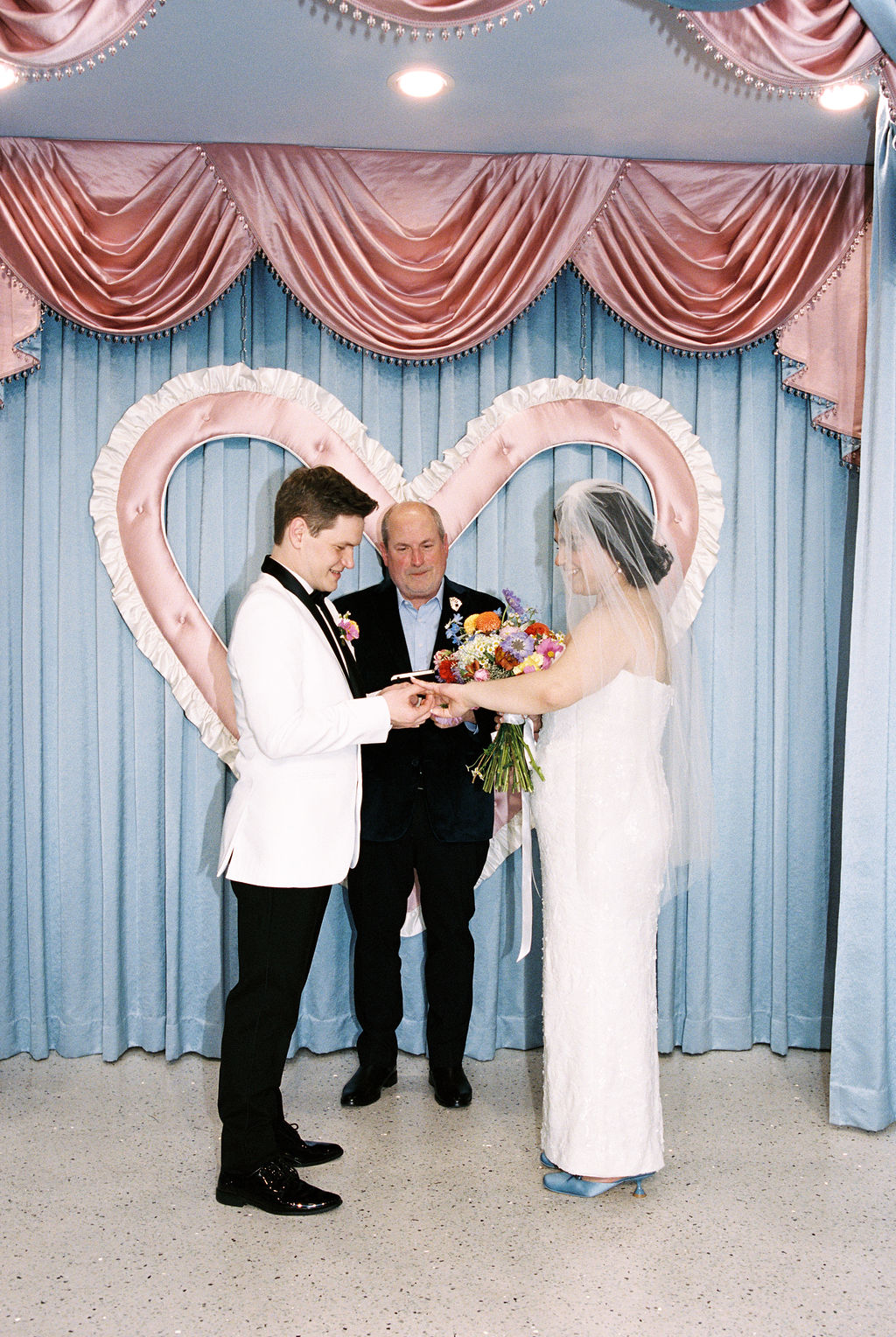 Bride and groom say vows at their playful Las Vegas elopement at Sure Thing Too