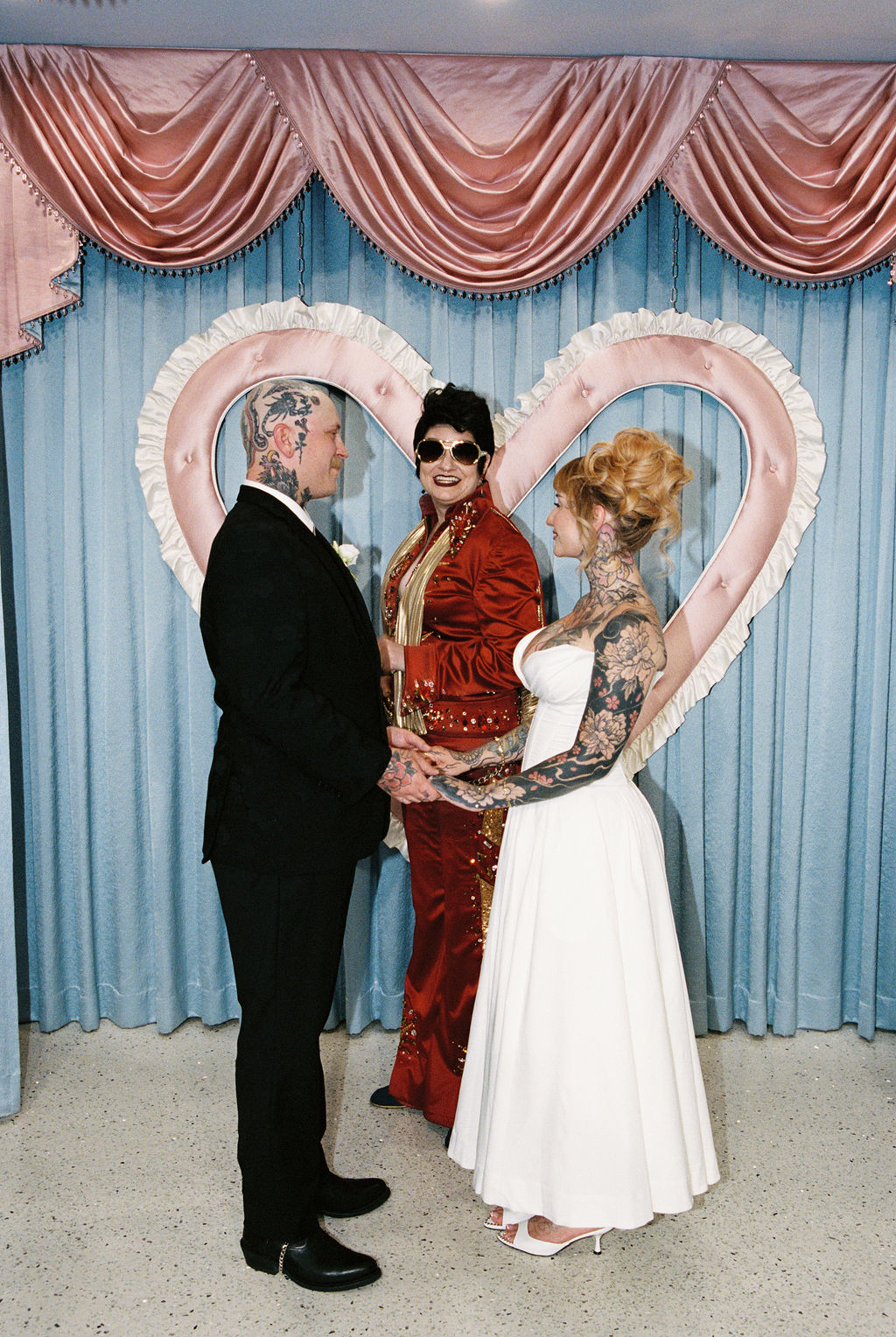 Alt couple elopement with vows